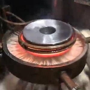 曲軸頸的高頻加熱設(shè)備淬火有幾種工藝方法？?jī)?yōu)點(diǎn)有哪些？